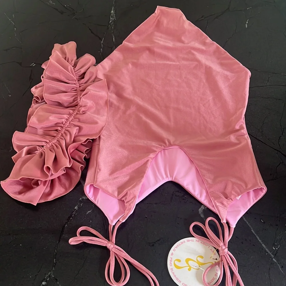 Women’s Pink Ruffle One-Piece Swimsuit